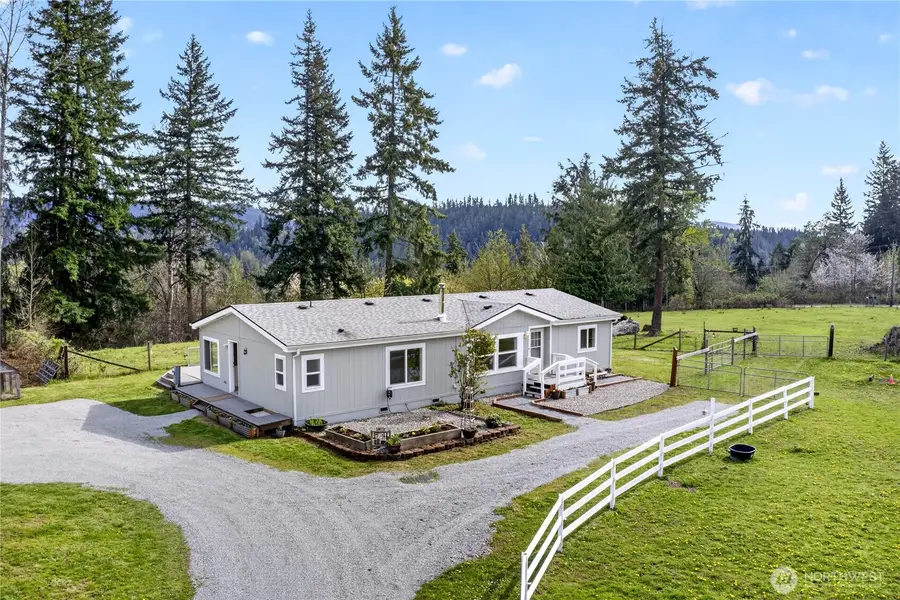 41419 94th Avenue E, Eatonville, WA 98328 - #2