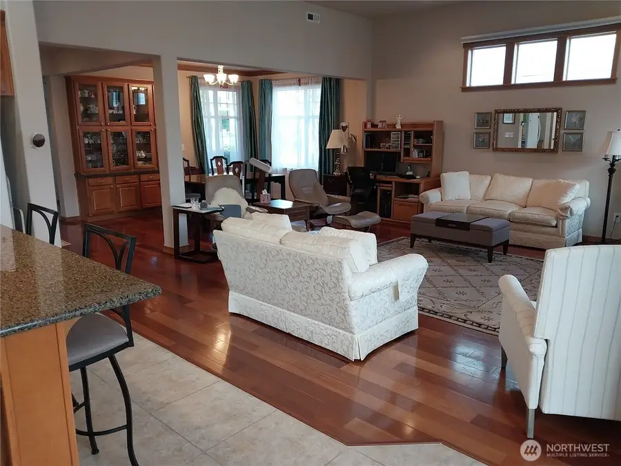 6812 37th Street Ct W, University Place, WA 98466 - #3