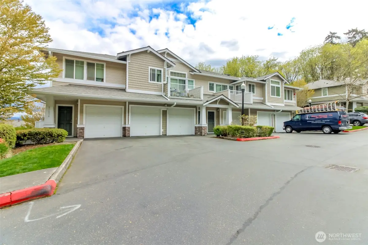 21230 40th Way S #E, Seatac, WA 98198 - #1