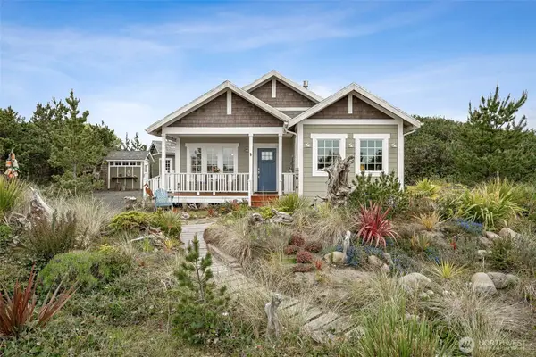 907 Tall Ships Court Sw, Ocean Shores, WA 98569