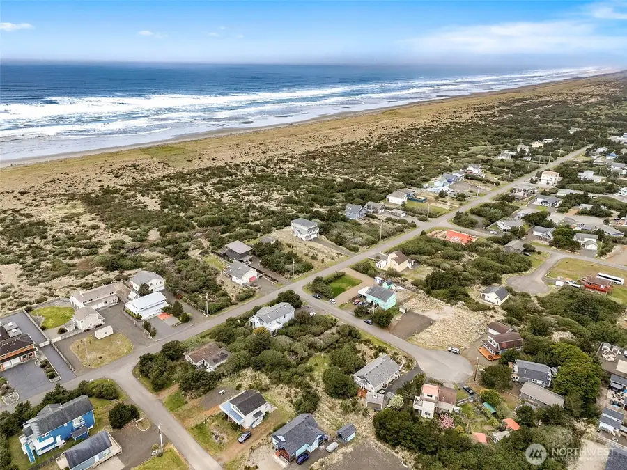 905 Tall Ships Court Sw, Ocean Shores, WA 98569 - #3