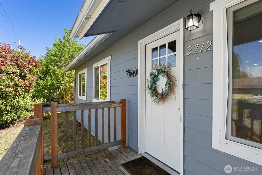 2712 Hefner Avenue, Bremerton, WA 98310 - #3