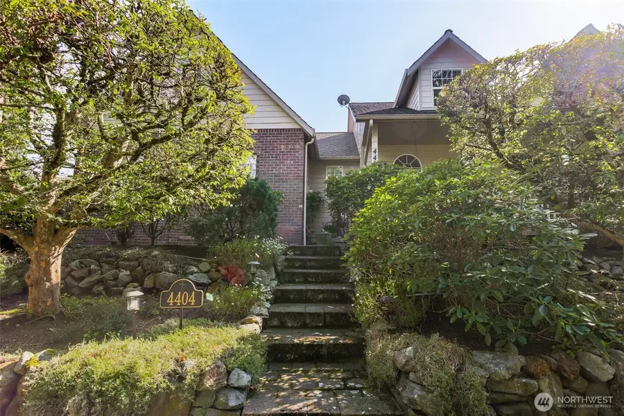 4404 Landmark Drive, Mount Vernon, WA 98274 - #2