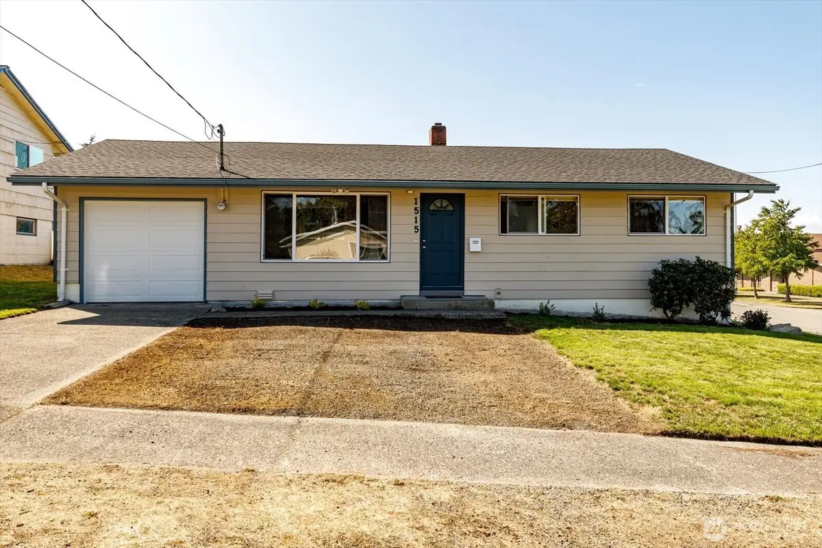 1515 NE 3rd Avenue, Oak Harbor, WA 98277 - #1