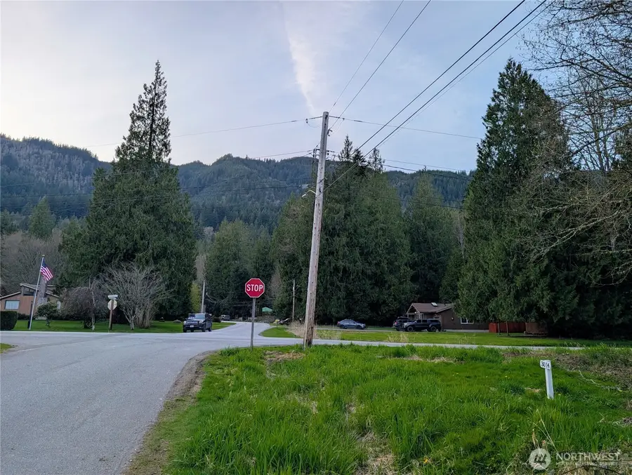 3014 Cedar Lane #1, Sedro Woolley, WA 98284 - #3