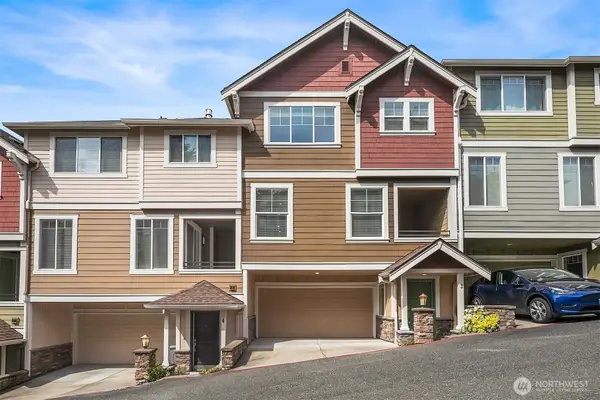 105 118th Avenue Se #3, Bellevue, WA 98005