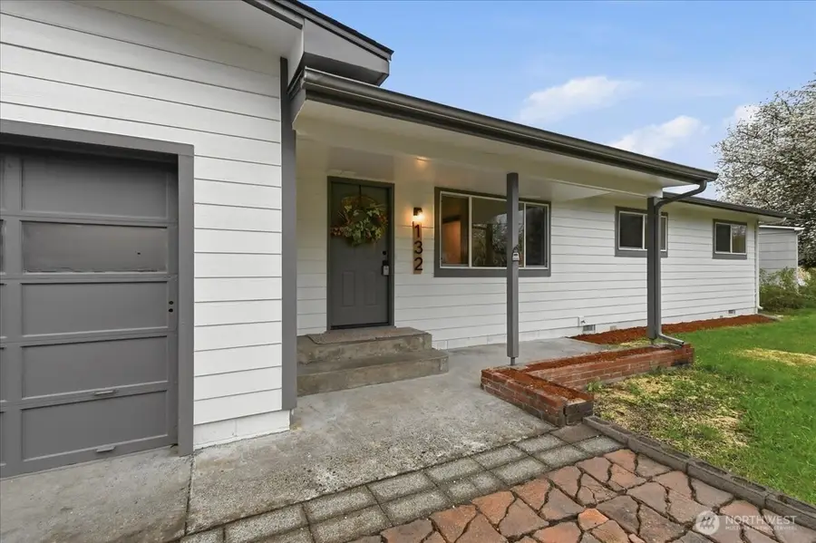 132 Green Acres Drive, Castle Rock, WA 98611 - #2
