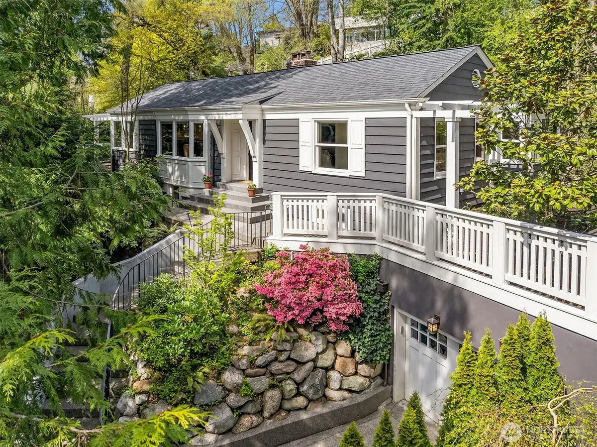 502 Lake Washington Boulevard E, Seattle, WA 98112 - #1