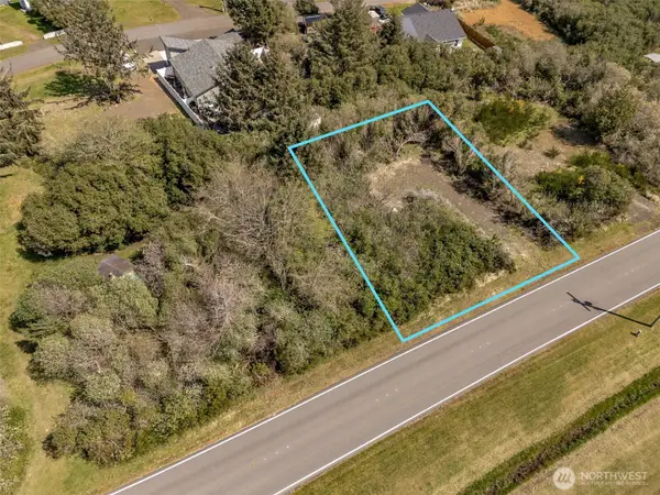 148 Marine View Drive Se #27, Ocean Shores, WA 98569