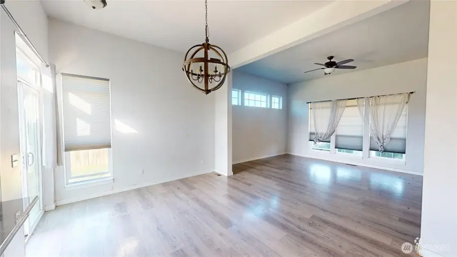 706 Miller Street, Winlock, WA 98596 - #3