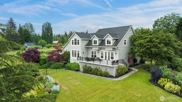 5663 S Lake Campbell Road, Anacortes, WA 98221