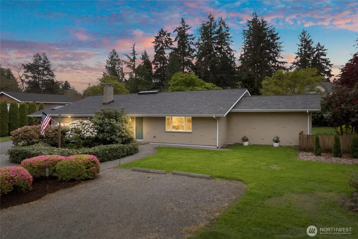 11927 Nyanza Road Sw, Lakewood, WA 98499 - #1