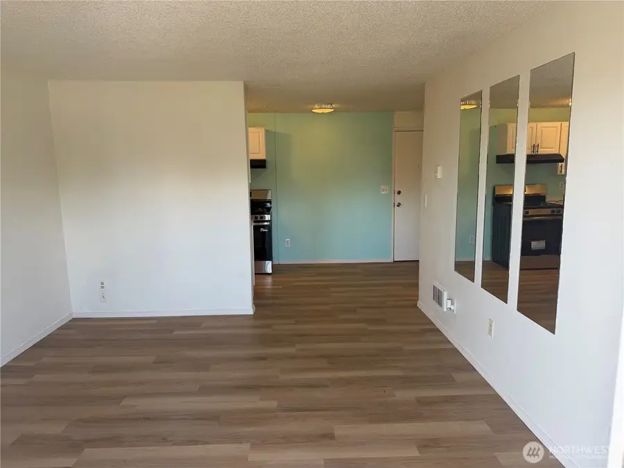 766 Ocean Court Nw #211, Ocean Shores, WA 98569 - #3