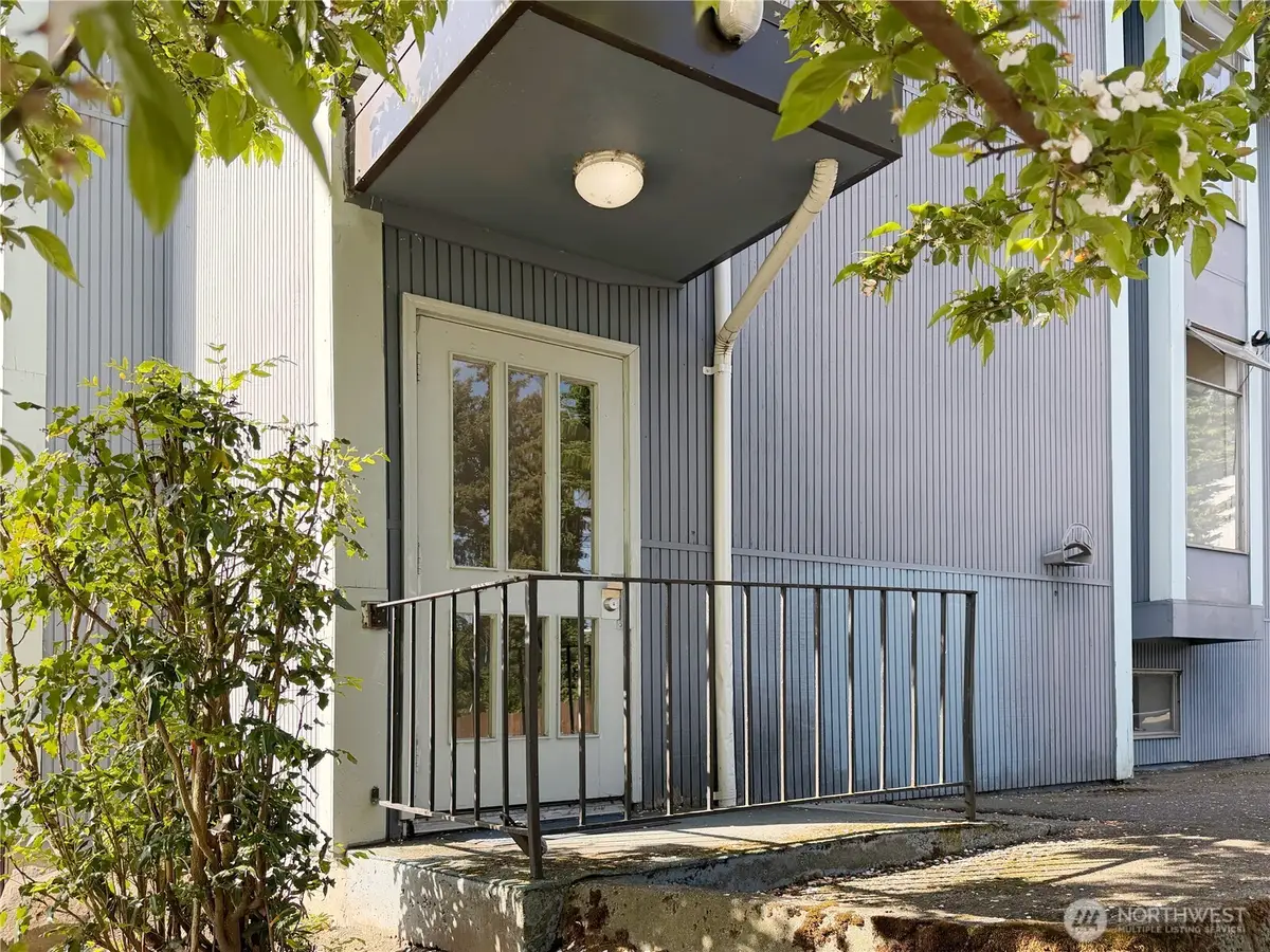 10459 Des Moines Memorial Drive S #N-202, Seattle, WA 98168 - #1