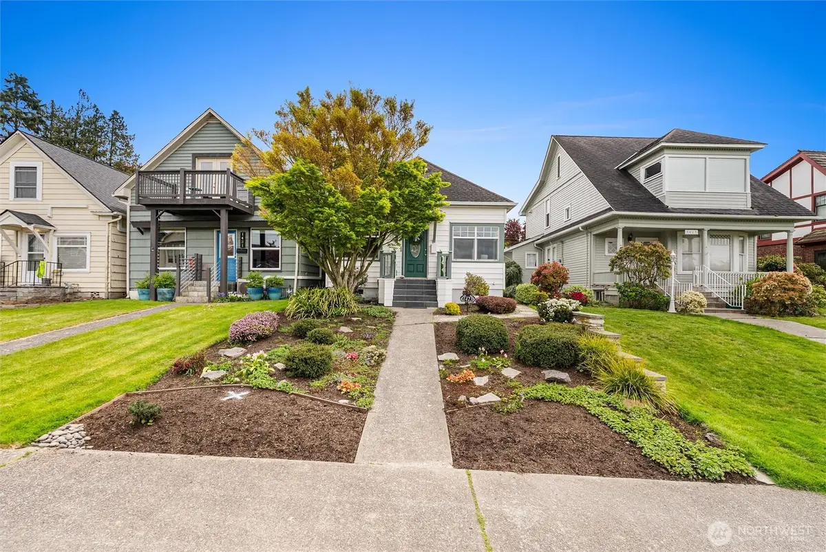 1423 Grand Avenue, Everett, WA 98201 - #1