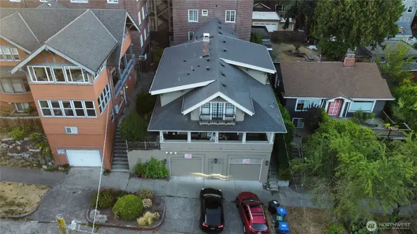 812 E Gwinn Place, Seattle, WA 98102