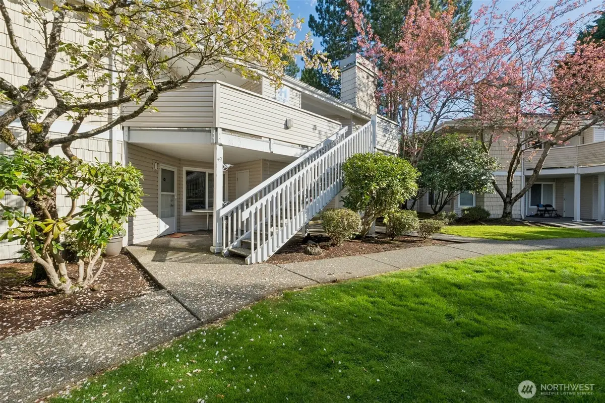 9210 Market Place #H201, Lake Stevens, WA 98258 - #1