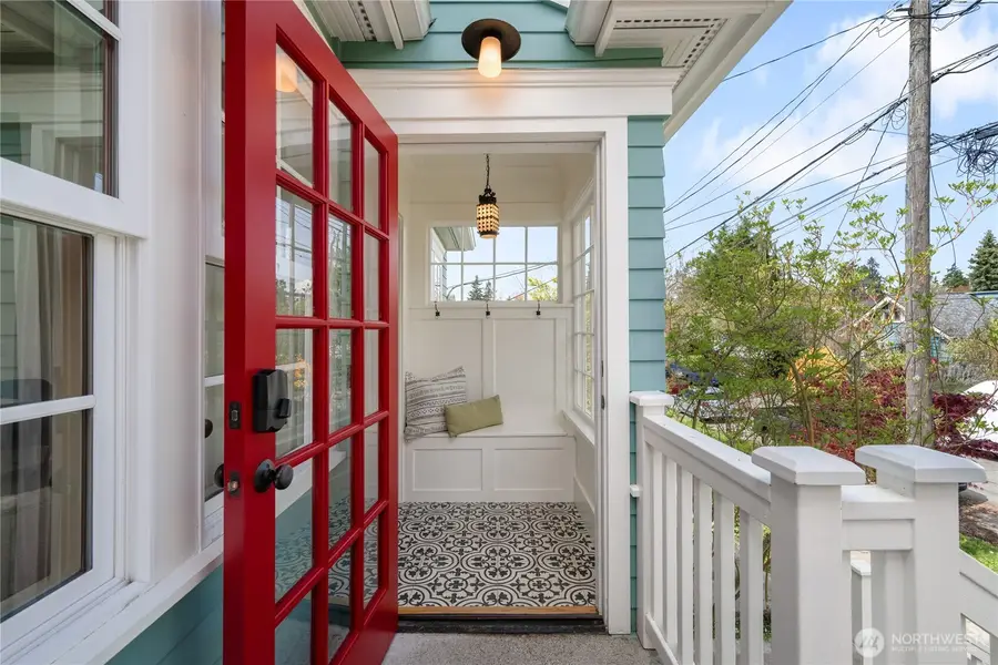 609 NW 74th Street, Seattle, WA 98117 - #2