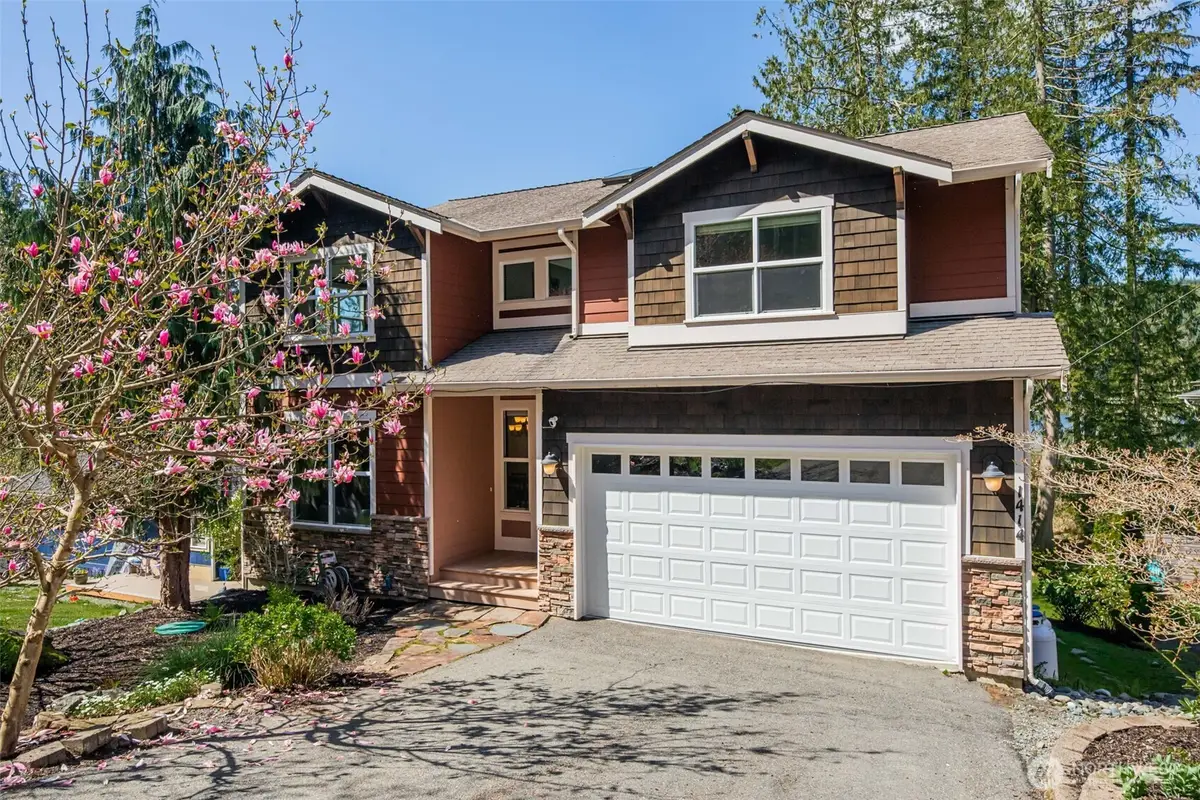 1414 Lake Roesiger Drive, Snohomish, WA 98290 - #1