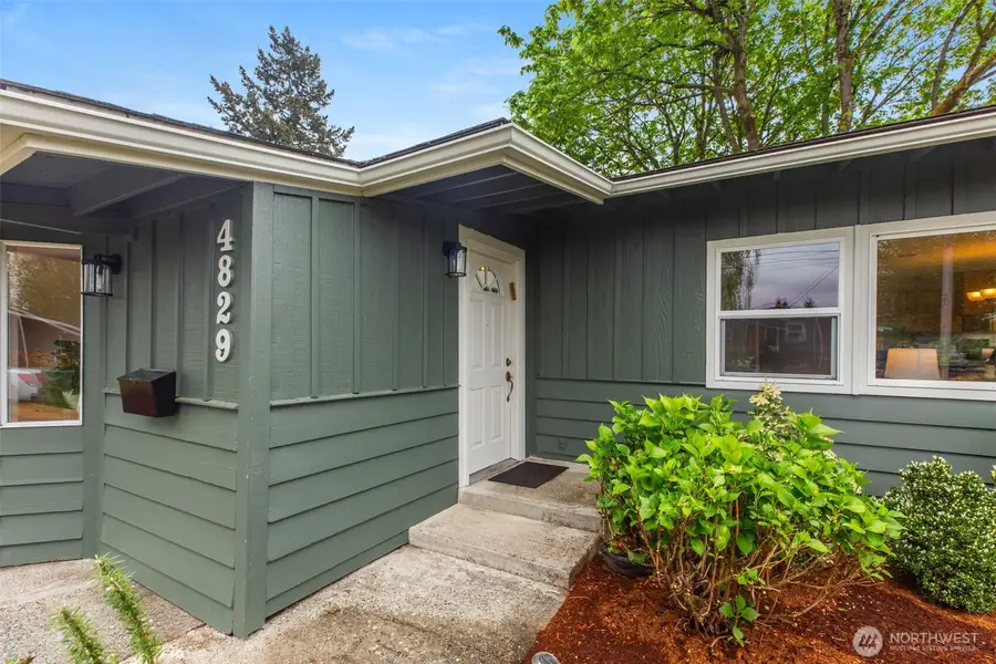 4829 S Kenny Street, Seattle, WA 98118 - #2