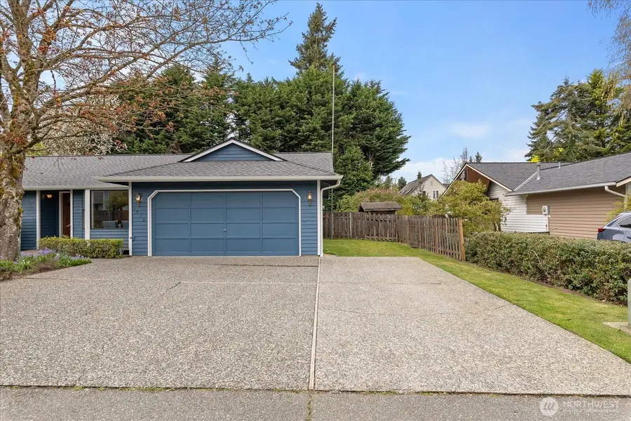3910 Maple Road, Lynnwood, WA 98037 - #2