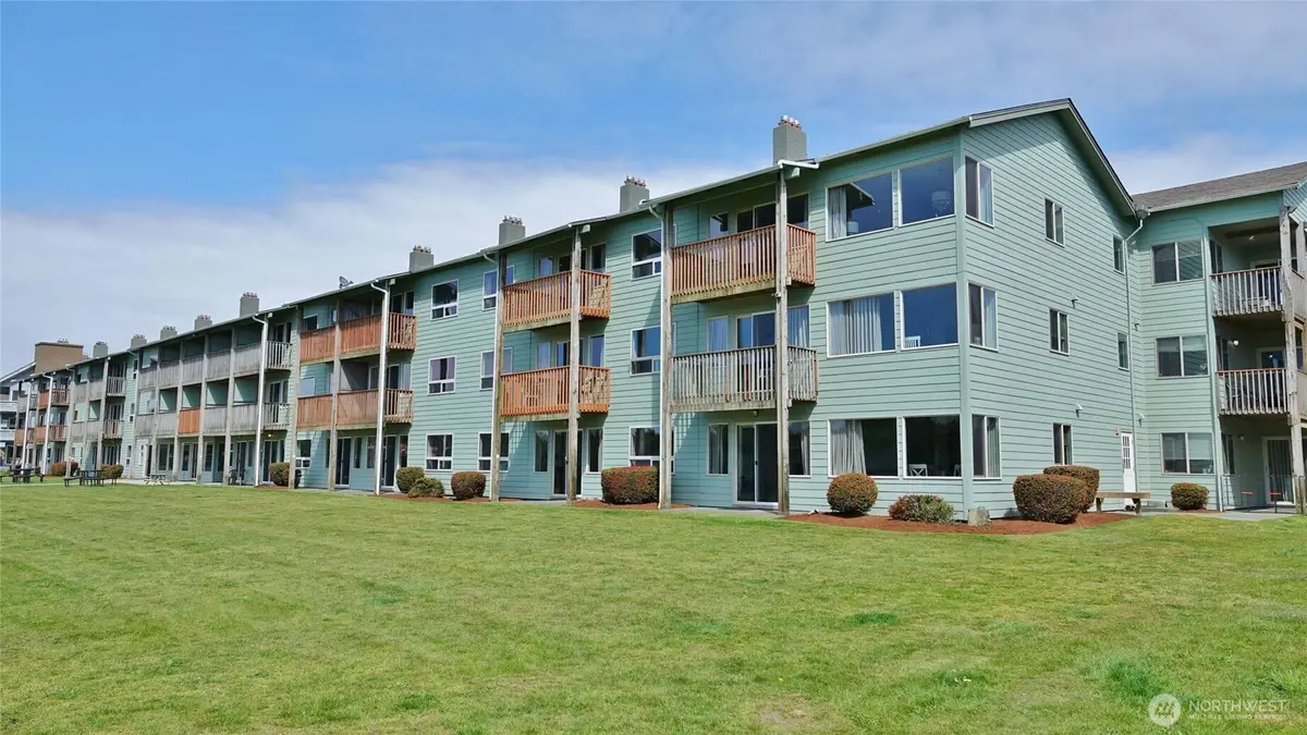 643 Ocean Shores Boulevard Nw #102, Ocean Shores, WA 98569 - #1