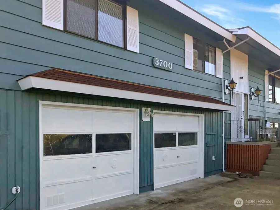 3700 Harbel Drive Ne, Bremerton, WA 98310 - #2