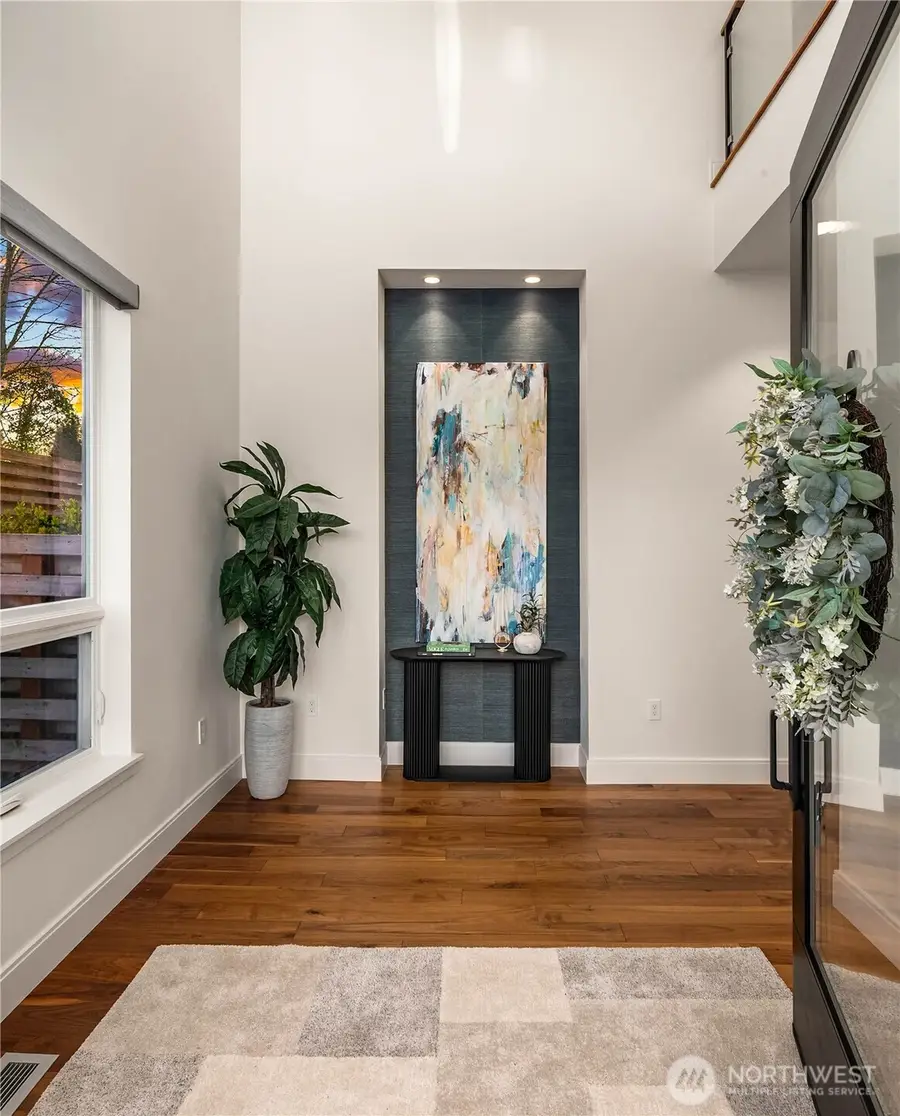 8260 SE 31st Street, Mercer Island, WA 98040 - #2