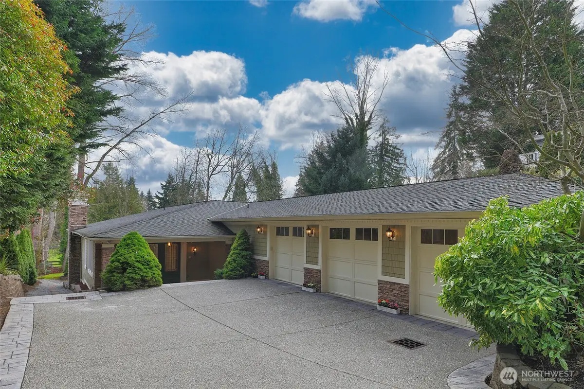 7661 NE 14th Street, Medina, WA 98039 - #1