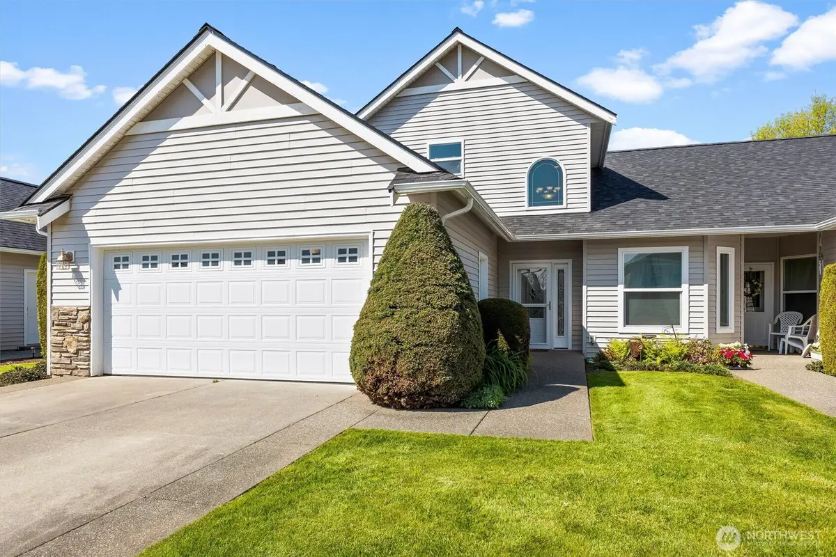 1149 Aaron Drive #B, Lynden, WA 98264 - #1