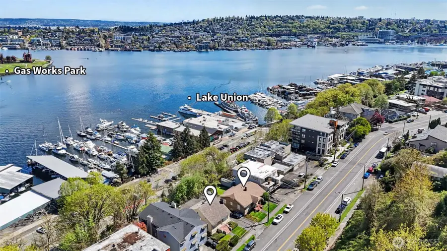 2538 Dexter Ave N Avenue N, Seattle, WA 98109 - #2