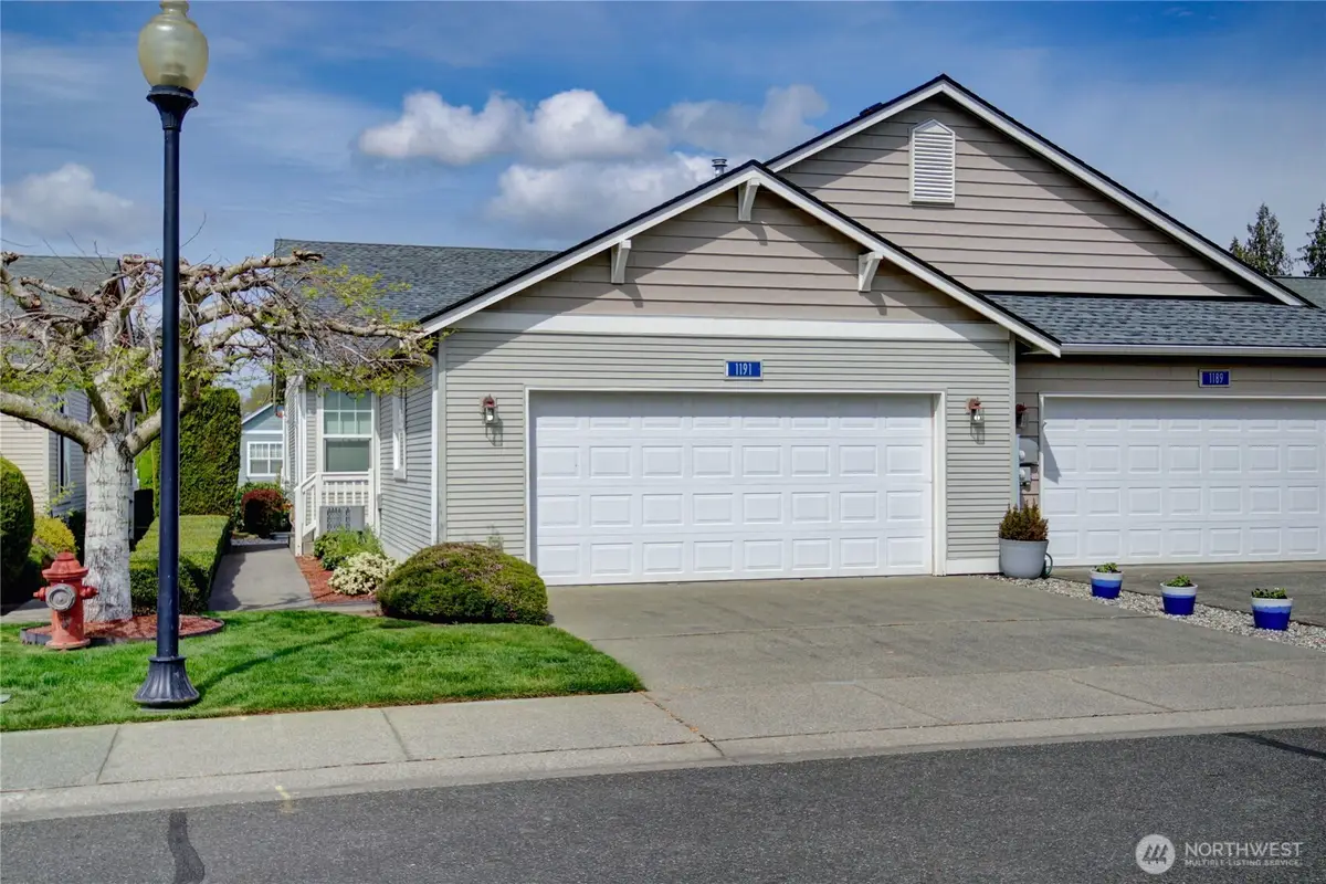 1191 Decatur Circle #17B, Burlington, WA 98233 - #1