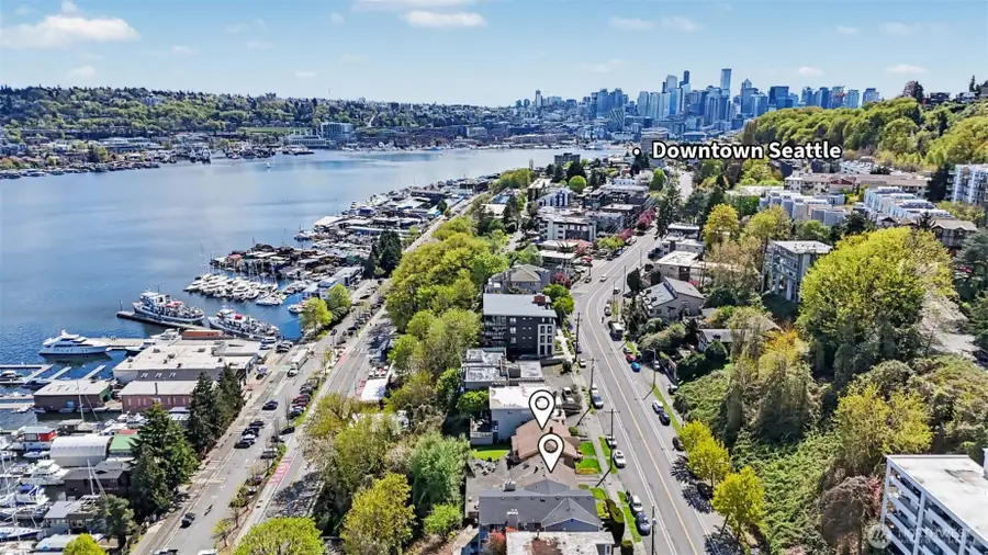 2538 Dexter Avenue N, Seattle, WA 98109 - #3