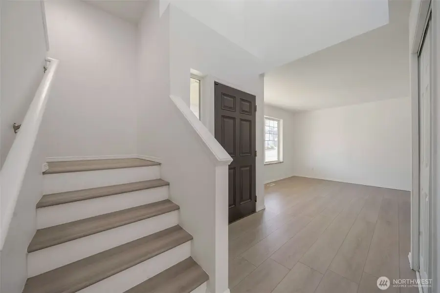 9925 S 242nd Place, Kent, WA 98030 - #3