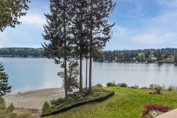 41 North Bay Lane #5, Port Ludlow, WA 98365