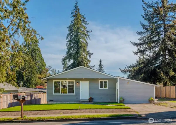 6114 208th Street Sw, Lynnwood, WA 98036