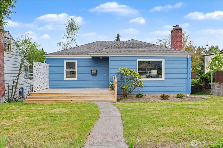7537 21st Avenue Ne, Seattle, WA 98115 - #2