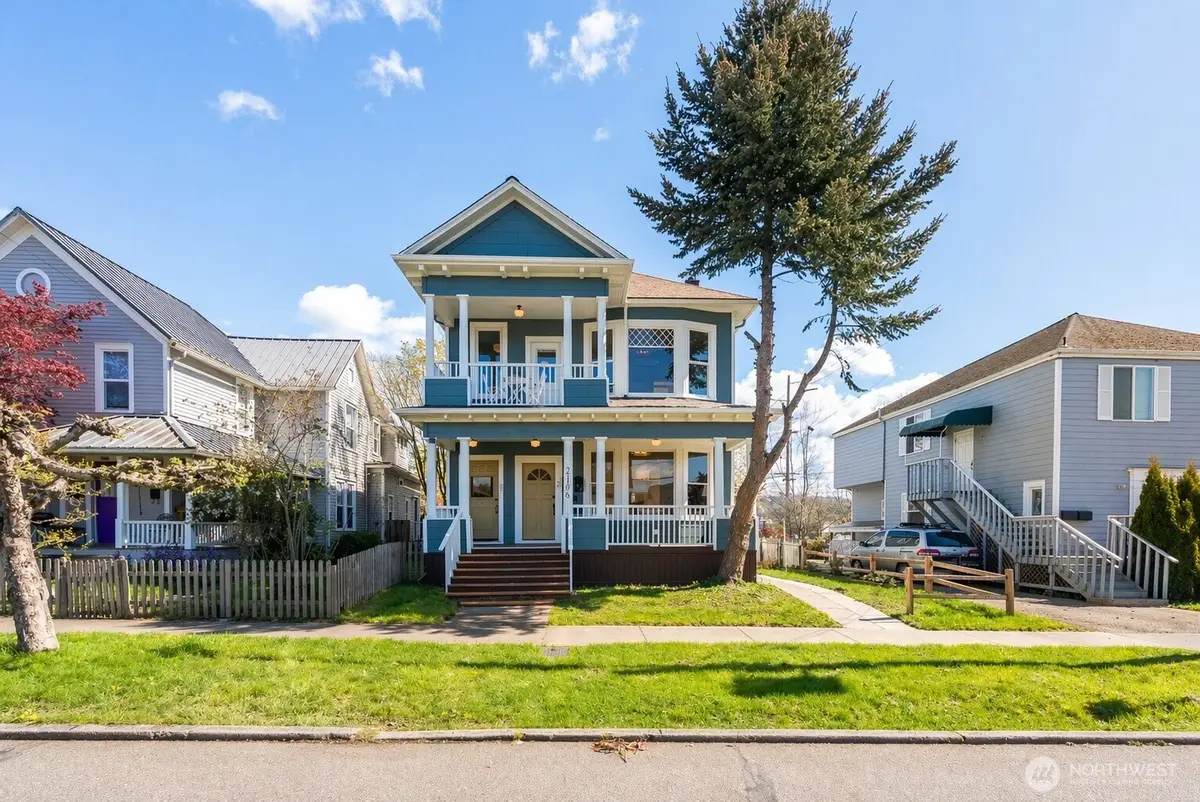 2106 Young Street, Bellingham, WA 98225 - #1