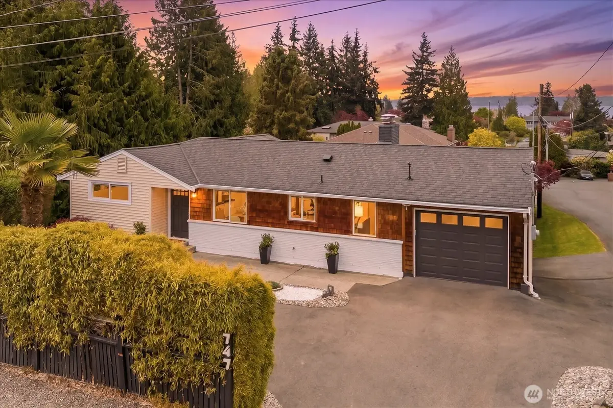 747 Olympic Avenue, Edmonds, WA 98020 - #1