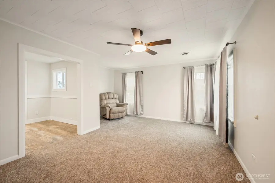 302 23rd Avenue, Longview, WA 98632 - #3