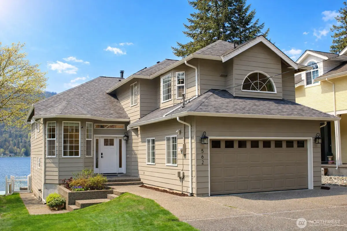 562 W Lake Samish Drive, Bellingham, WA 98229 - #1
