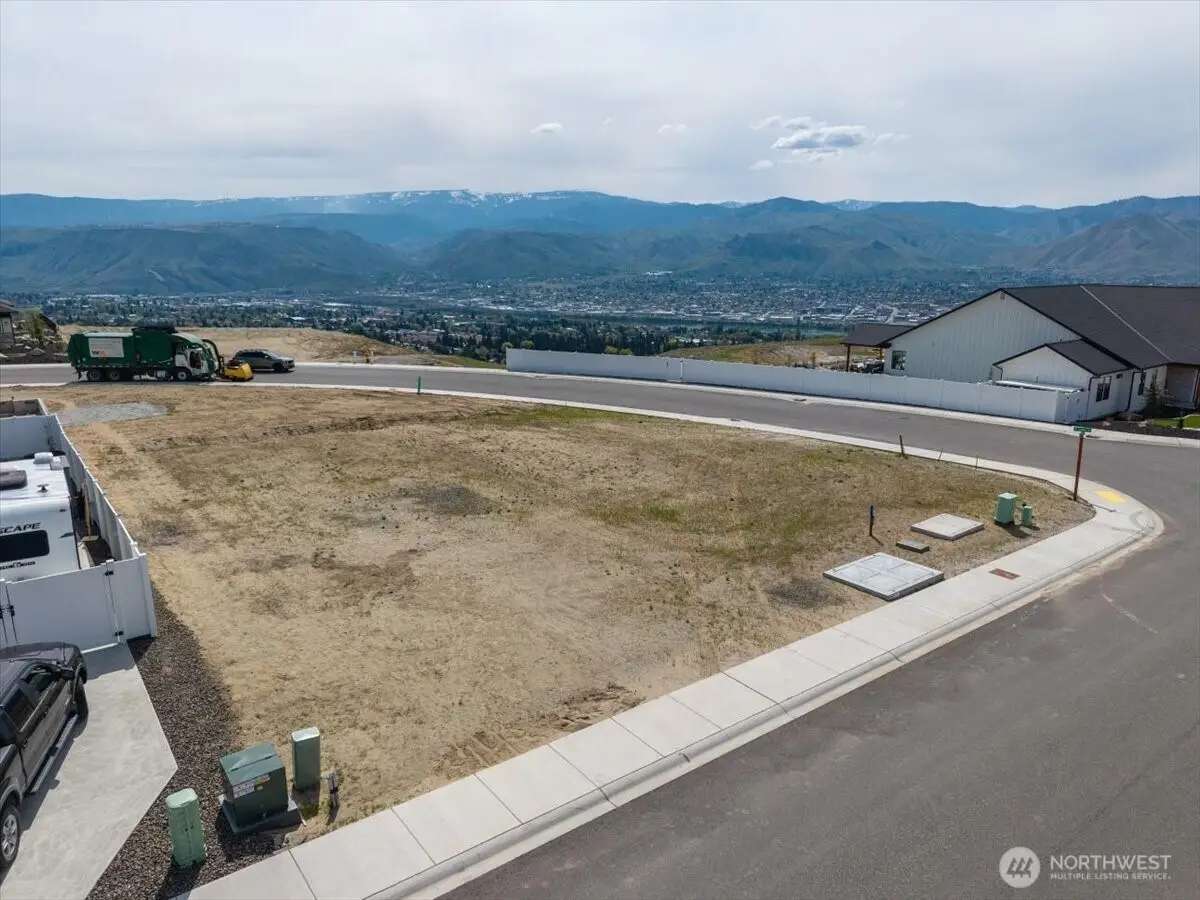 834 NE Tyler Place #46, East Wenatchee, WA 98802 - #1