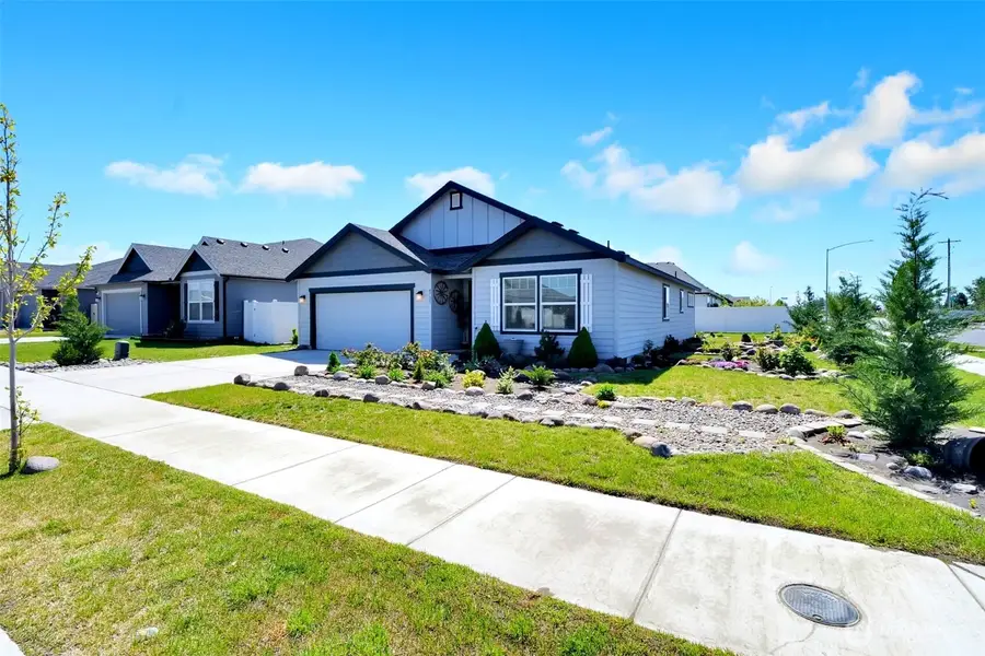 4735 W Cottontail St, Moses Lake, WA 98837 - #2