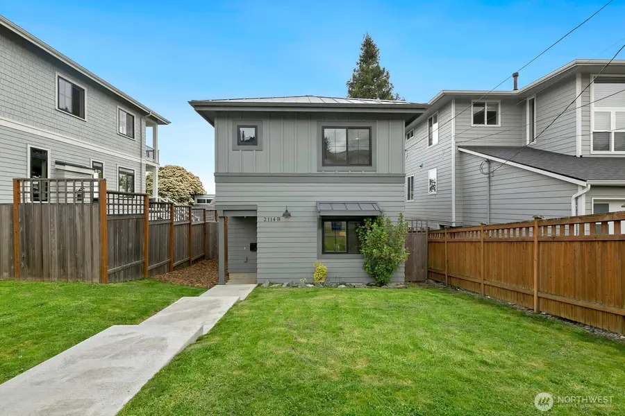 2114 26th Avenue W, Seattle, WA 98199 - #3