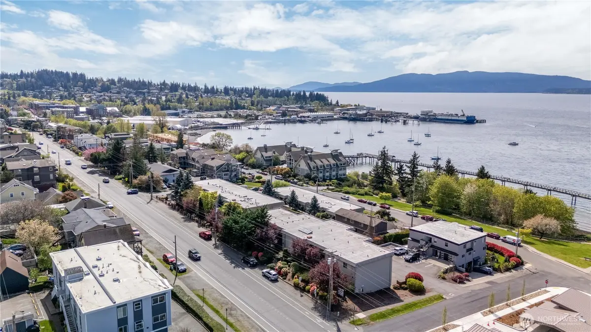 700 11th Street #C4, Bellingham, WA 98225 - #1