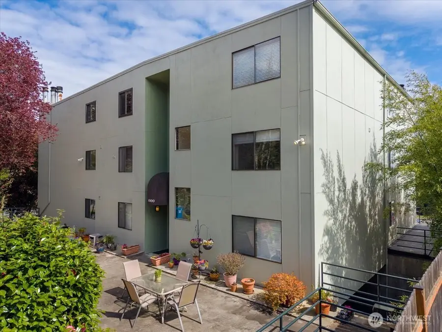4000 24th Avenue W #202, Seattle, WA 98199 - #2