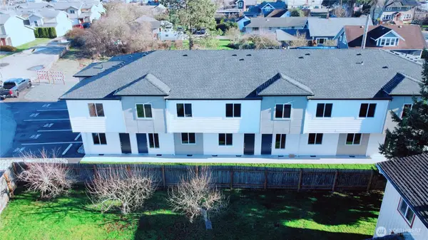 2155 Siddle Loop #104, Ferndale, WA 98248