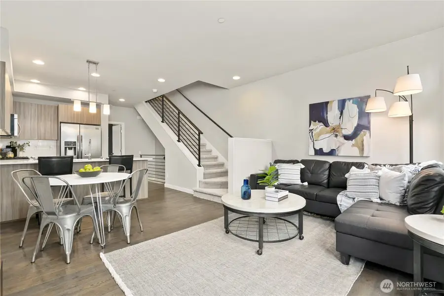 2041 NW Talus Drive #6, Issaquah, WA 98027 - #2