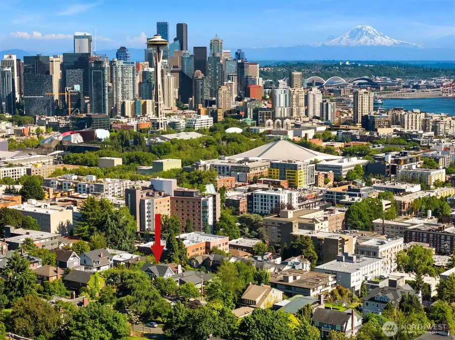 1012 2nd Avenue W, Seattle, WA 98119 - #2