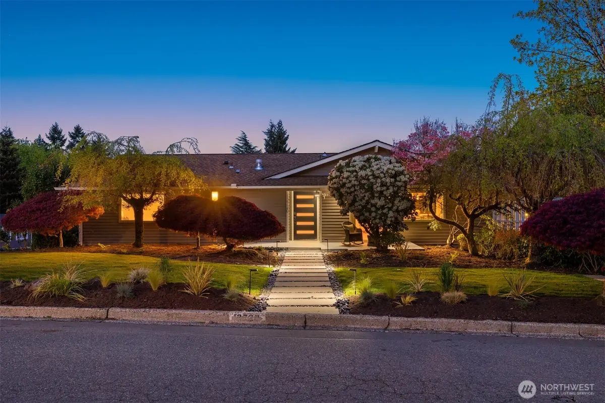 13720 94th Avenue Ne, Kirkland, WA 98034 - #1